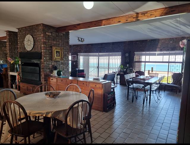 5 BEDROOM HOUSE FOR SALE IN DANA BAY